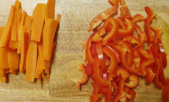 Морковь и болгарский перец